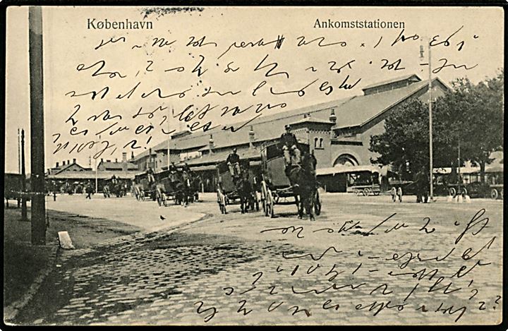 Købh., Ankomststationen med postvogne. C.F. no. 72.
