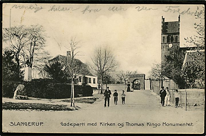 10 øre Fr. VIII på overfrankeret brevkort (Slangerup, kirke og Thomas Kingo monument) annulleret med bureaustempel Kjøbenhavn - Slangerup T.10 d. 28.8.1907 til Hillerød.