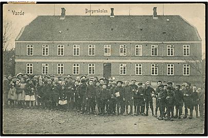 Varde, Borgerskolen med elever. P. Alstrup no. 8152.