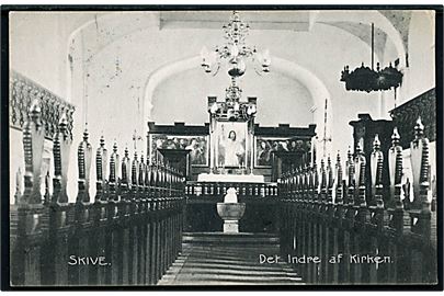 Skive, Vor Frue Kirke, interiør med altertavle. Stenders no. 1004.