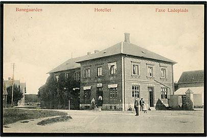 Fakse jernbanestation og hotel ved E. Groth Hansen. P. N. Tinglef u/no.