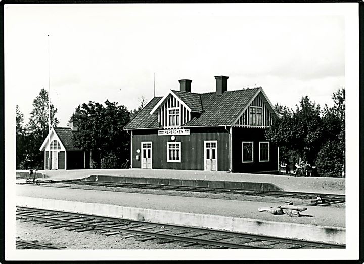 Sverige, Repbäckens järnvägsstation. Nyere fotografi (10½x15 cm)