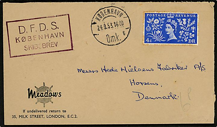 Britisk 4d Elizabeth på brev fra London med privat rammestempel D.S.B. KØBENHAVN SKIBSBREV og sidestemplet København Omk. d. 24.9.1953 til Horsens. 