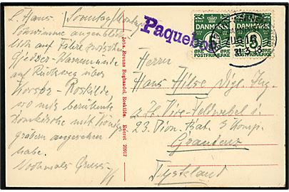 5 øre Bølgelinie i parstykke på brevkort skrevet ombord på færgen mellem Gjedser og Warnemünde annulleret med ovalt bureaustempel Berlin - Warnemünde Bahnpost Zug 16 d. 31.3.1913 og sidestemplet Paquebot til militæradresse i Graudens, Tyskland.
