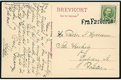 5 øre Fr. VIII på brevkort (Gadeparti fra Thorshavn) dateret i Thorshavn d. 21.1.1912 og annulleret med skibsstempel Fra Færöerne til Egebjerg St., Danmark.