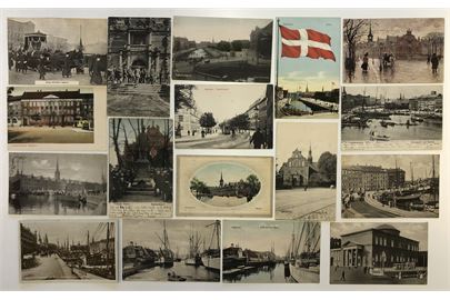 København K.: Børsen, Christiansborg, Thorvaldsens Museum, Holmens kirke og Frederiksholms Kanal. Flere skibe og sporvogne. 204 kort. 