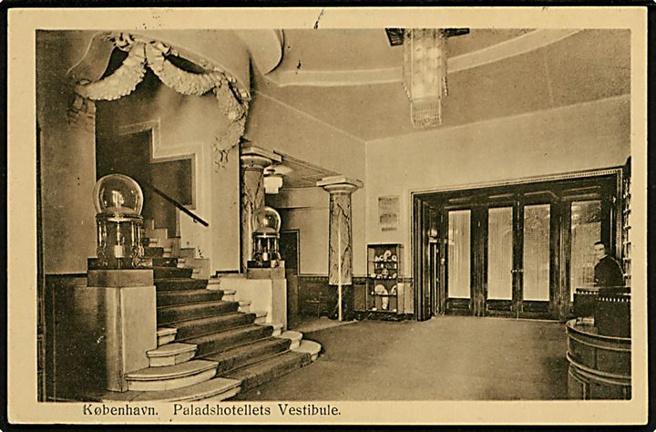 Købh., Paladshotellets Vestibule. Budtz Müller & Co. no. 713.