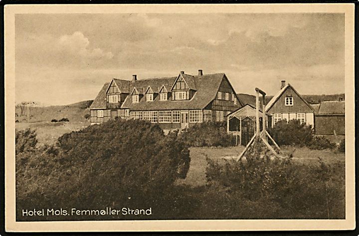 Femmøller Strand med Hotel Mols. Stenders no. 69160.