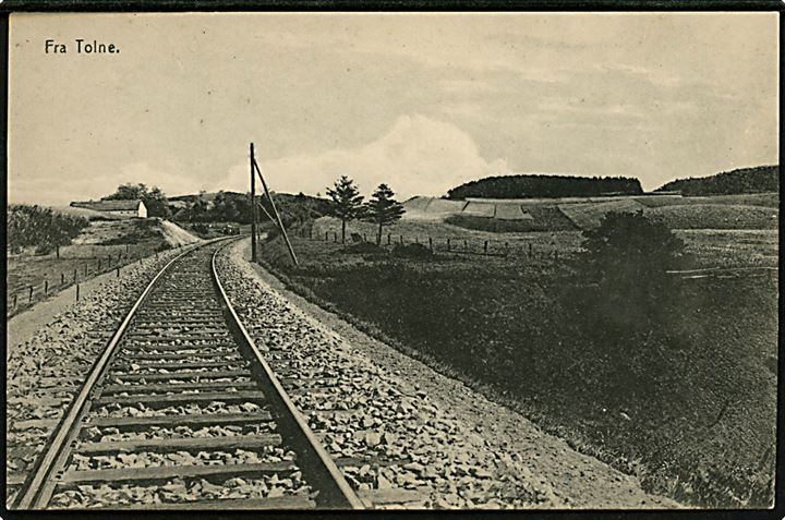 Tolne, landskab med jernbanelinie. H. W. Jensen u/no.