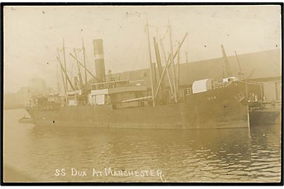 Dux, S/S, A/S Dux, Trondhiem. Sænket af tysk ubåd U54 d. 8.5.1918 på rejse fra Swansea til Rochelle med kul. Fotokort fra Manchester. 