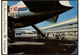 Kastrup Lufthavn med SAS flyvemaskiner. Grønlund no. T41.