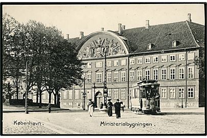Købh., Ministerialbygning med sporvogn linie 5 no. 84. Stenders no. 6073.