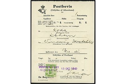 Postbevis - formular F.1 (2-38 A6) - for afsendelse af postanvisning . Påsat 5 øre Gebyrmærke annulleret med kontorstempel Postkontoret Vinderup d. 13.10.1941.