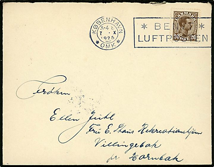 20 øre Chr. X på brev annulleret med TMS København *OMK* / *BENYT * LUFTPOSTEN d. 7.10.1925 til Hornbæk. Kort hj.tak.