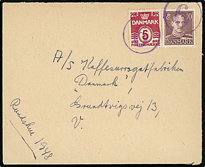 5 øre Bølgelinie og 10 øre Chr. X på lokalbrev i København mærket Rundskue 1948 annulleret med violet stempel 6 eller 9 til A/S Kaffesurogatfabrikken Danmark. 