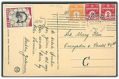 1 øre med variant farveplet under M i Danmark, samt 2 øre (2) Bølgelinie på brevkort med Julemærke 1911 sendt lokalt i København d. 25.12.1911.