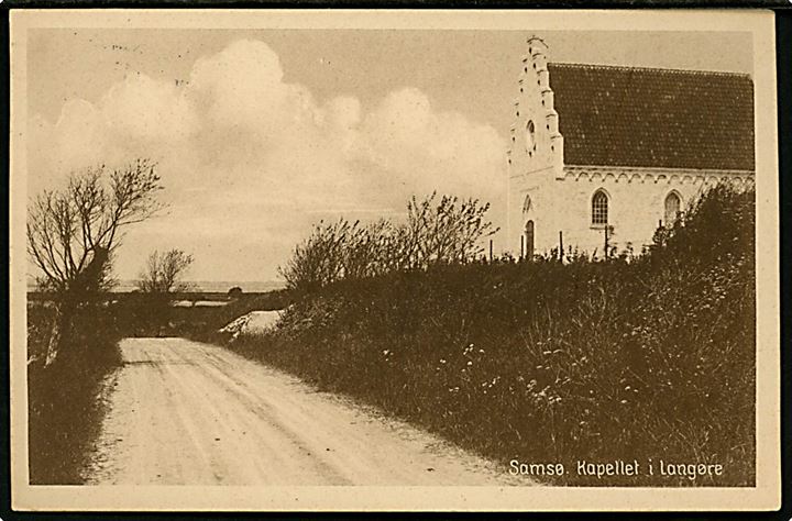 10 øre Bølgelinie på brevkort (Samsø, Kapellet i Langøre) annulleret med brotype IIc skibsstempel Kolby (Havn) d. 19.7.1935 til København.