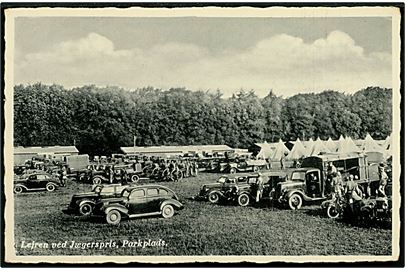 Jægerspris, parkplads i lejren med militære køretøjer. E. Rose no. 5.