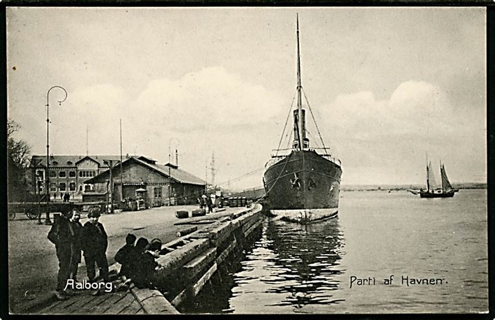 Aalborg, havneparti med dampskib. Stenders no. 338.
