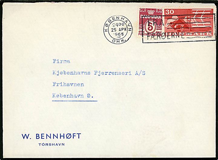 5 øre Bølgelinie og 30 øre Landbrug på fortrykt firmakuvert fra W. Bennhoft i Tórshavn annulleret med TMS skibsstemp0el København OMK. / Fra Færøerne d. 25.4.1965 til København.