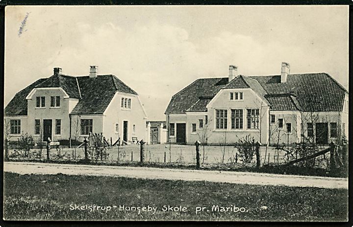 Skelstrup-Hunseby skole pr. Maribo. H. Schmidt no. 21827. dateret Langø d. 23.12.1910 og sendt lokalt med 3 øre Bølgelinie annulleret med stjernestempel KAPPEL til Nakskov.