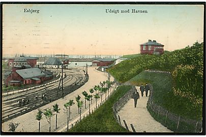 Esbjerg, udsigt mod havnen med banegård og jernbane. C.J.C. no. 56.