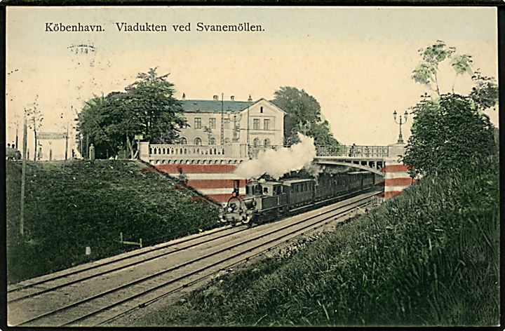 Købh., Viadukten ved Svanemøllen med damplokomotiv i fart. Nathansohns Kortlager no. 517.