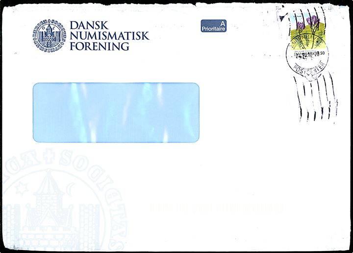 18,50 kr. Fyns Hoved på rudekuvert annulleret med RØDLIGT håndrullestempel København Postcenter d. 24.10.2010.