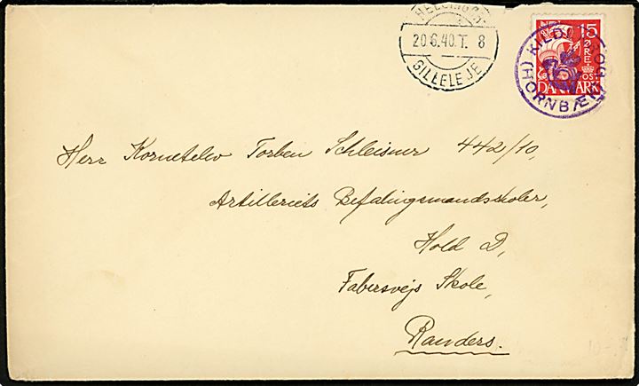 15 øre Karavel på brev annulleret med posthornstempel KILDEKROG (HORNBÆK) og sidestemplet med bureaustempel Helsingør - Gilleleje T.8 d. 20.6.1940 til Randers. Bagklap revet. 