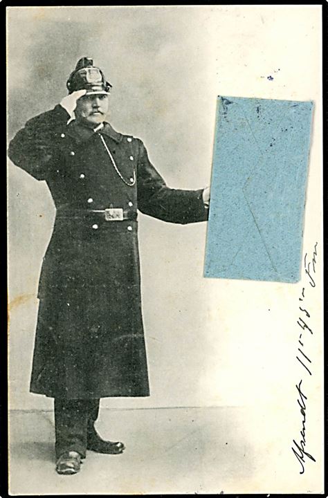 Politibetjent med stævning. Kort-Brev sendt lokalt i Kjøbenhavn 1904. U/no.