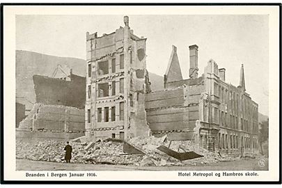 Bergen. Branden i 1916 med Hotel Metropol og Hambros skole. M. & Co. no. 56.