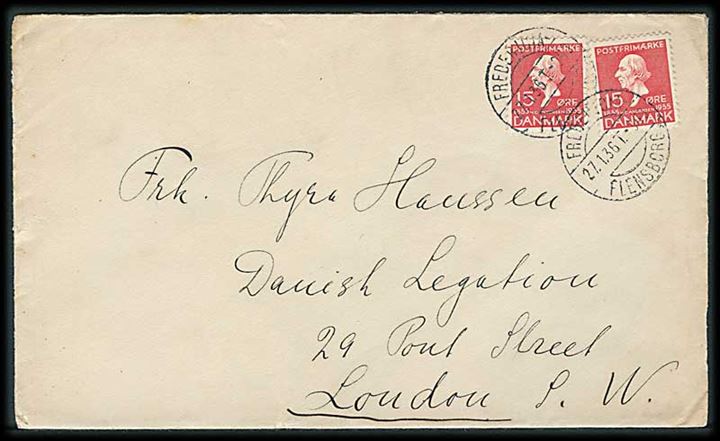 15 øre H.C.Andersen (2) på brev annulleret med bureaustempel Fredericia - Flensborg sn3 T.949 d. 27.1.1936 til Danske legation i London, England. Lidt medtaget på bagsiden.