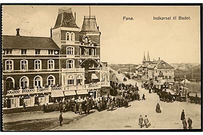 Fanø, indkørsel til Badet med Hotel Kongen af Danmark. U/no. Frankeret med 15 øre Chr. X annulleret brotype IIb Nordby - Fanø d. 19.7.1924.