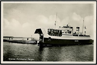 Isefjord, M/S, Grenaa-Hundested færge ankommer til Grenaa. P. Kirk u/no. Frankeret med 10 øre Regentjubilæum annulleret udslebet stjernestempel GRENAA HAVN og sidestemplet Grenaa d. 19.7.1937 til Risskov ved Aarhus.