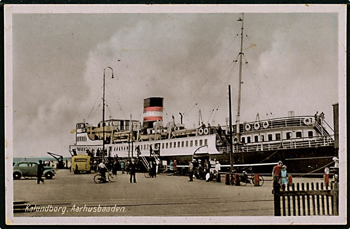 Kalundborg, havneparti med DSB Aarhusbåden. no. 338.