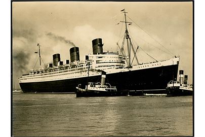 Queen Mary, S/S, Cunard Line. Foto 15x19½ cm.