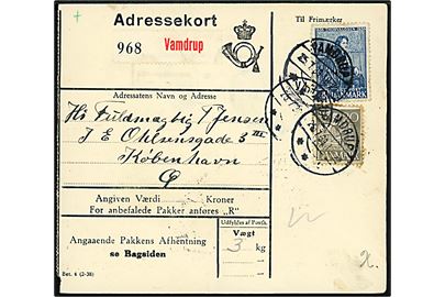 20 øre Karavel og 30 øre Thorvaldsen på adressekort for pakke fra Vamdrup d. 25.7.1939 til København. Nusset.