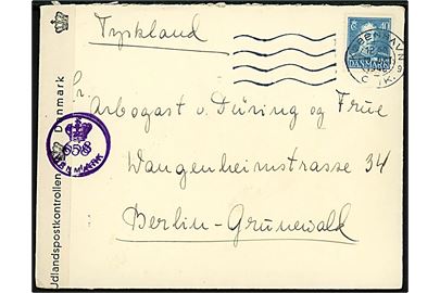 40 øre Chr. X på brev fra København d. 19.10.1946 til Berlin-Grünewald, Tyskland. Åbnet af dansk efterkrigscensur (krone)/658/Danmark.