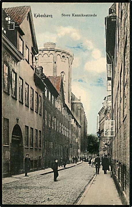 Købh., Store Kannikestræde med Runde Tårn. Peter Alstrup no. 9533.