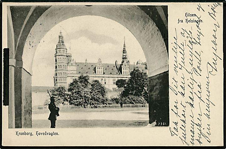 5 øre Fr. VIII i parstykke på brevkort (Hilsen fra Helsingør, Kronborg, Hovedvagten) fra Helsingør d. 30.12.1911 til kvinde c/o Professor Dreyer, Oxford, England.