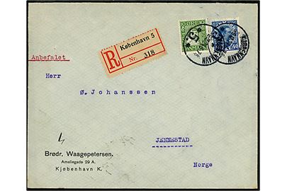 10 øre Chr. IV Postjubilæum og 40 øre Chr. X på anbefalet brev fra Kjøbenhavn d. 9.12.1924 til Jennestad, Norge. På bagsiden transit stemplet ved det sejlende bureau Nordland K d. 12.12.1924 og ank.stemplet Sortland d. 13.12.1924.