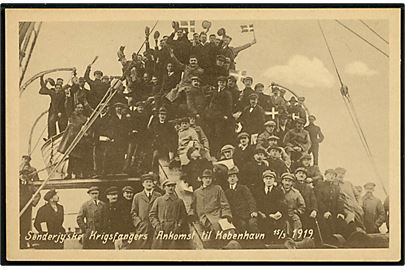 “Primula”, S/S, DFDS med sønderjyske krigsfanger fra England ankommer til København d. 15.3.1919. Dansk Reklameforlag u/no.