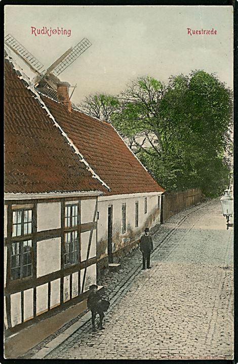 Rudkøbing, Ruestræde med mølle i baggrunden. C. Jenssen-Tusch u/no. Fold i højre side.