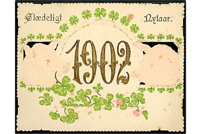 1902 - Glædeligt Nytaar. Relief årstalskort med grise. U/no.