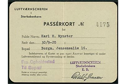 Passérkort no. 4175 udstedt af Luftværnschefen i Storkøbenhavn. L. Wichmann 1163-43-1500.