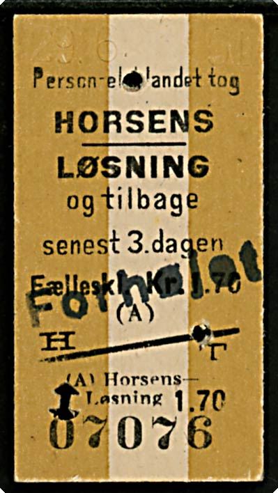 Togbillet. Horsens - Løsning og tilbage senest 3. dagen. Fælleskl. kr. 1.70. Brugt 29.6.1951. Påtrykt Forhøjet.