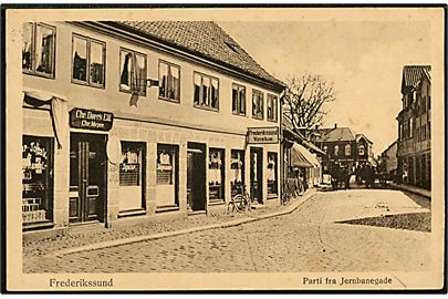 Frederikssund, Jernbanegade. H. Chr. Petersen u/no.