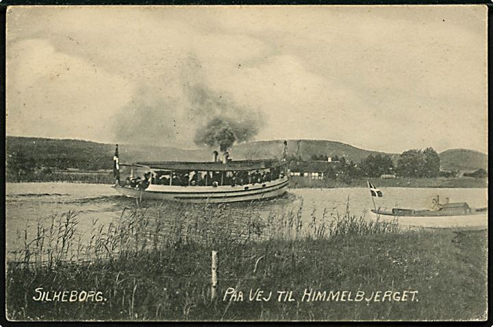 Silkeborg, turistbåd på vej til Himmelbjerget. U/no.