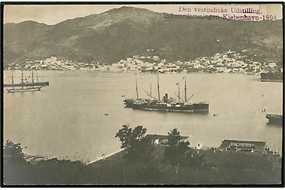 D.V.I., St. Thomas, havn med dampskibe. U/no. Violet stempel: Den vestindiske Udstilling / Industriforeningen - Kjøbenhavn - 1904..