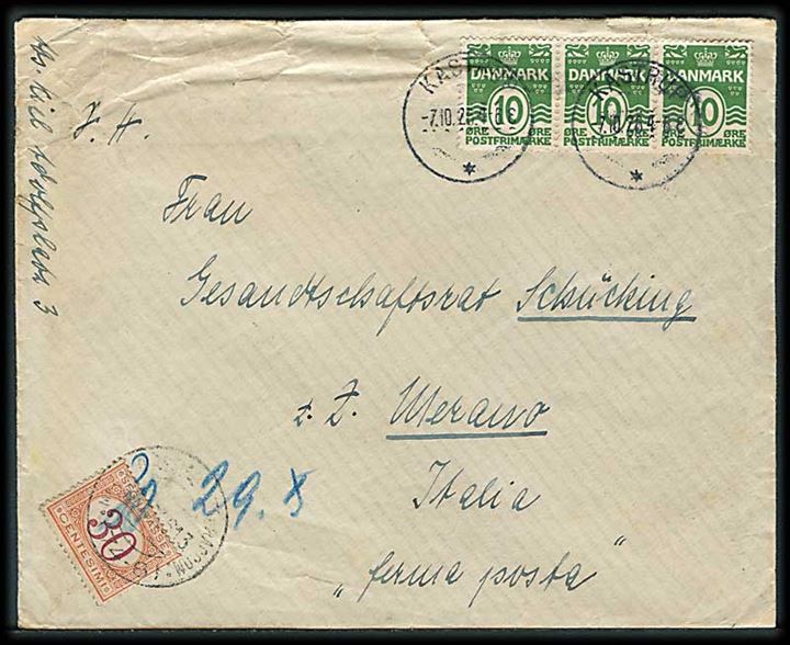 10 øre Bølgelinie i 3-stribe på brev fra Kastrup d. 7.10.1926 til poste restante i Merano, Italien. Italiensk 30 ctm Portomærke som poste restante gebyr.